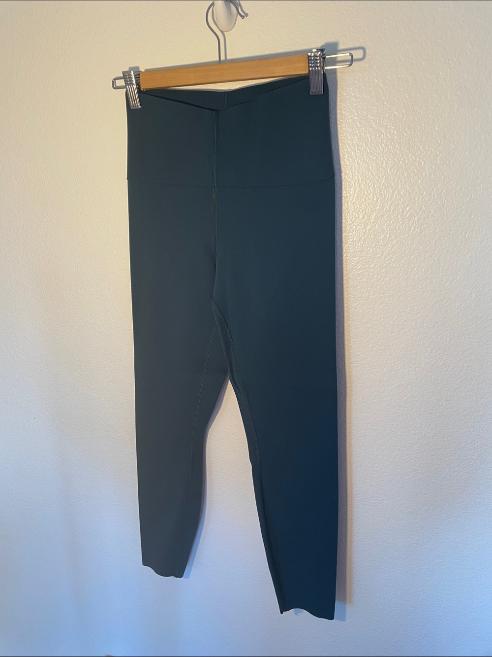 Lululemon Glow Up tights